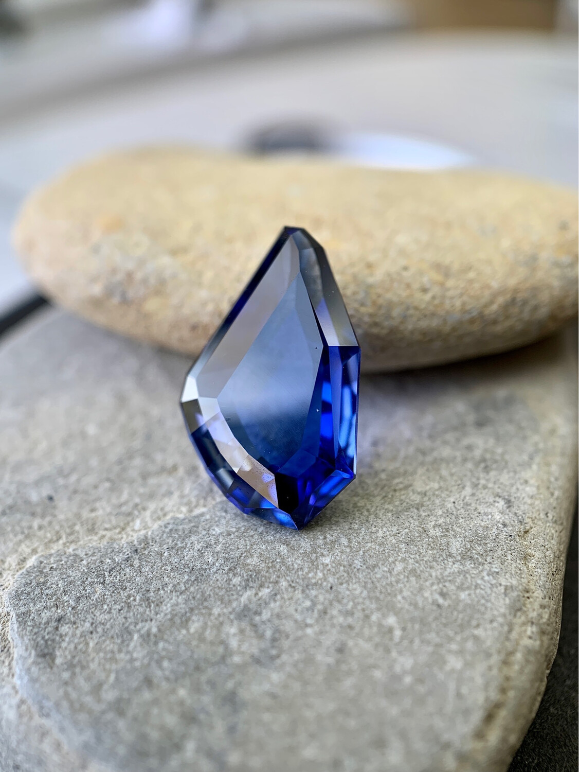 ᴬᵀᵞᴾᴵᶜᴬᴸ BLUE SAPPHIRE 6,73ct 🌱