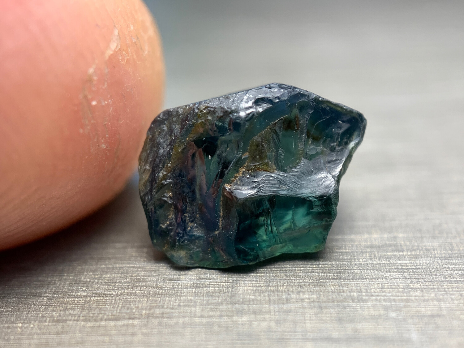 ᴬᵀᵞᴾᴵᶜᴬᴸ TEAL KENYAN SAPPHIRE 0,56ct