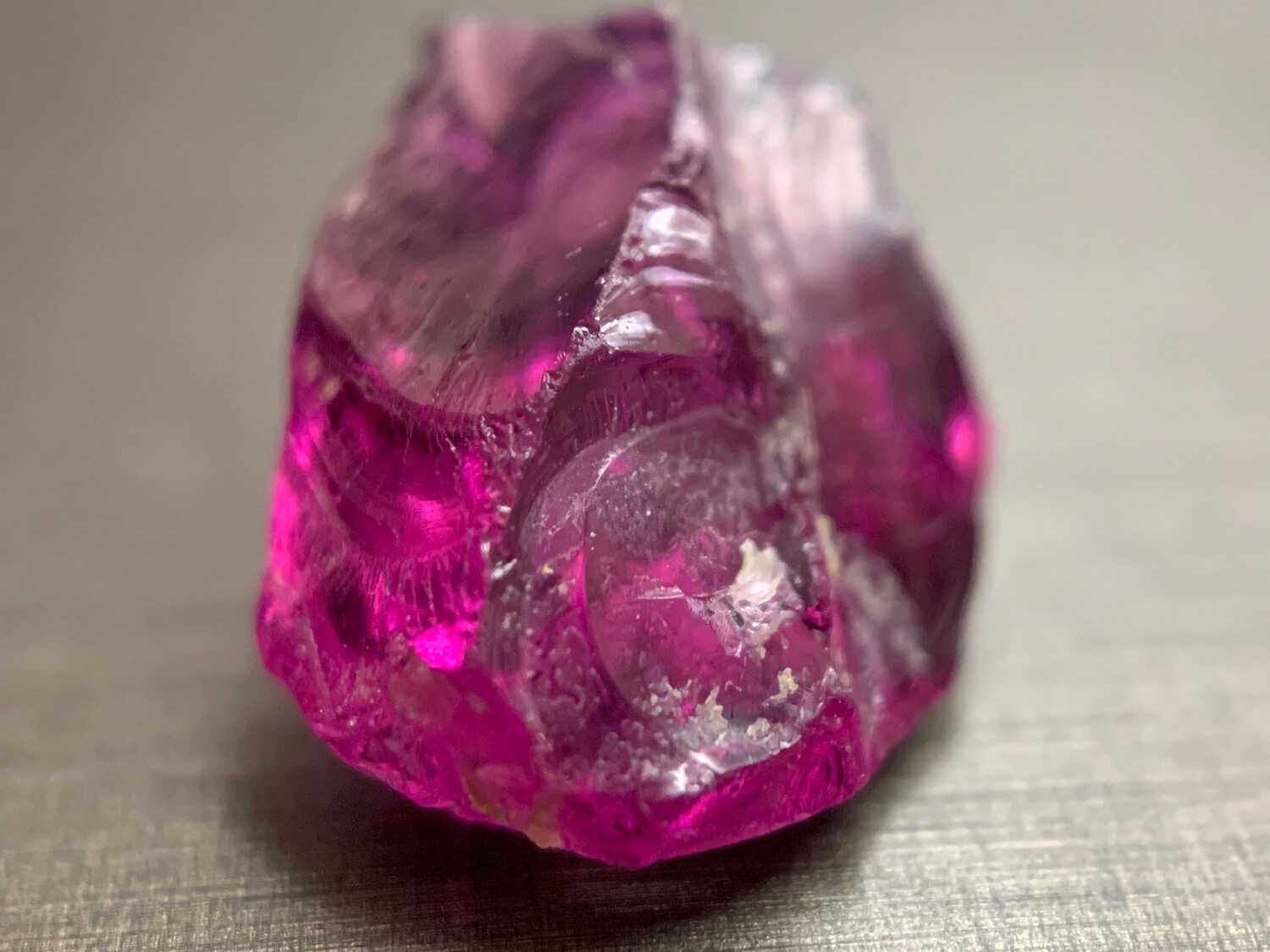 ᴬᵀᵞᴾᴵᶜᴬᴸ WILD RHODOLITE GARNET 2.11ct