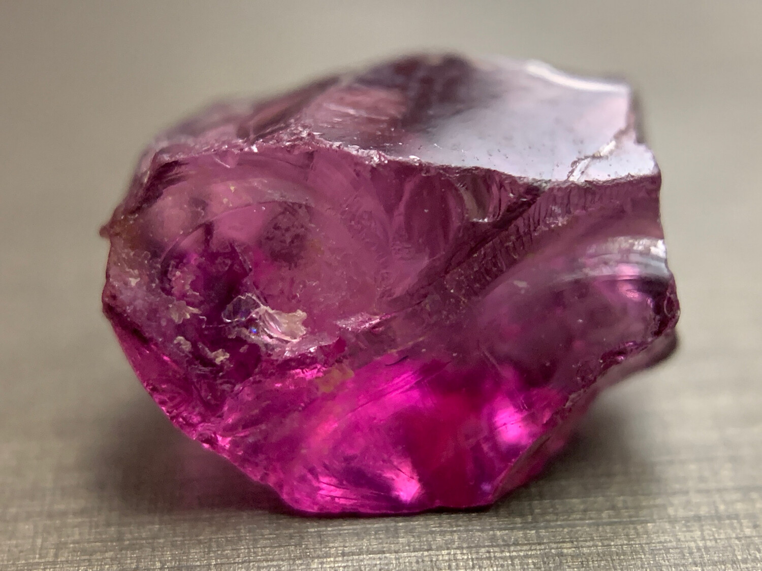 ᴬᵀᵞᴾᴵᶜᴬᴸ WILD RHODOLITE GARNET 2.11ct