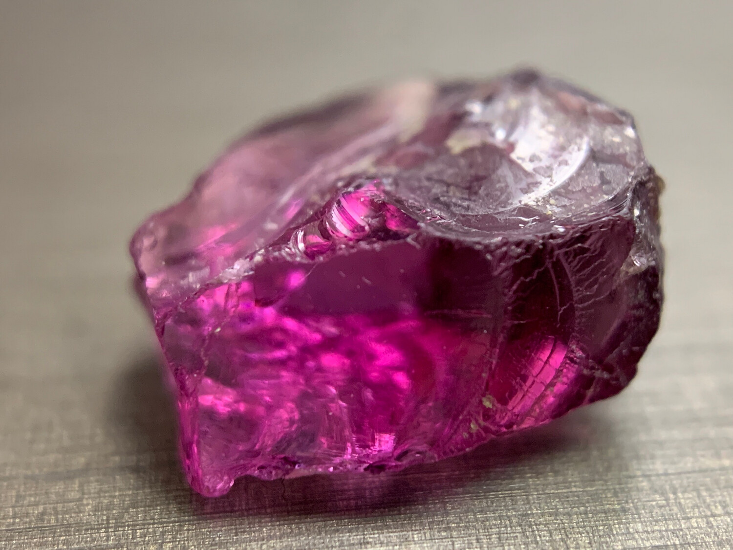 ᴬᵀᵞᴾᴵᶜᴬᴸ WILD RHODOLITE GARNET 2.11ct