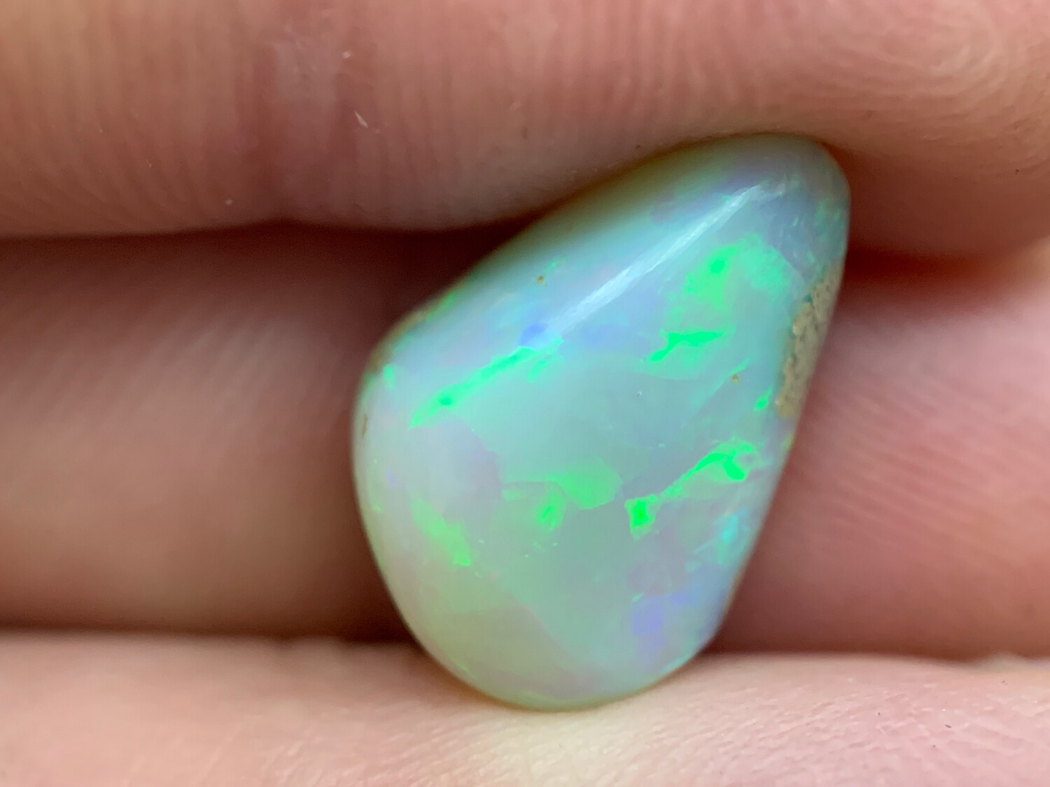 ᴬᵀᵞᴾᴵᶜᴬᴸ RAINBOW OPAL WELO 7.06ct