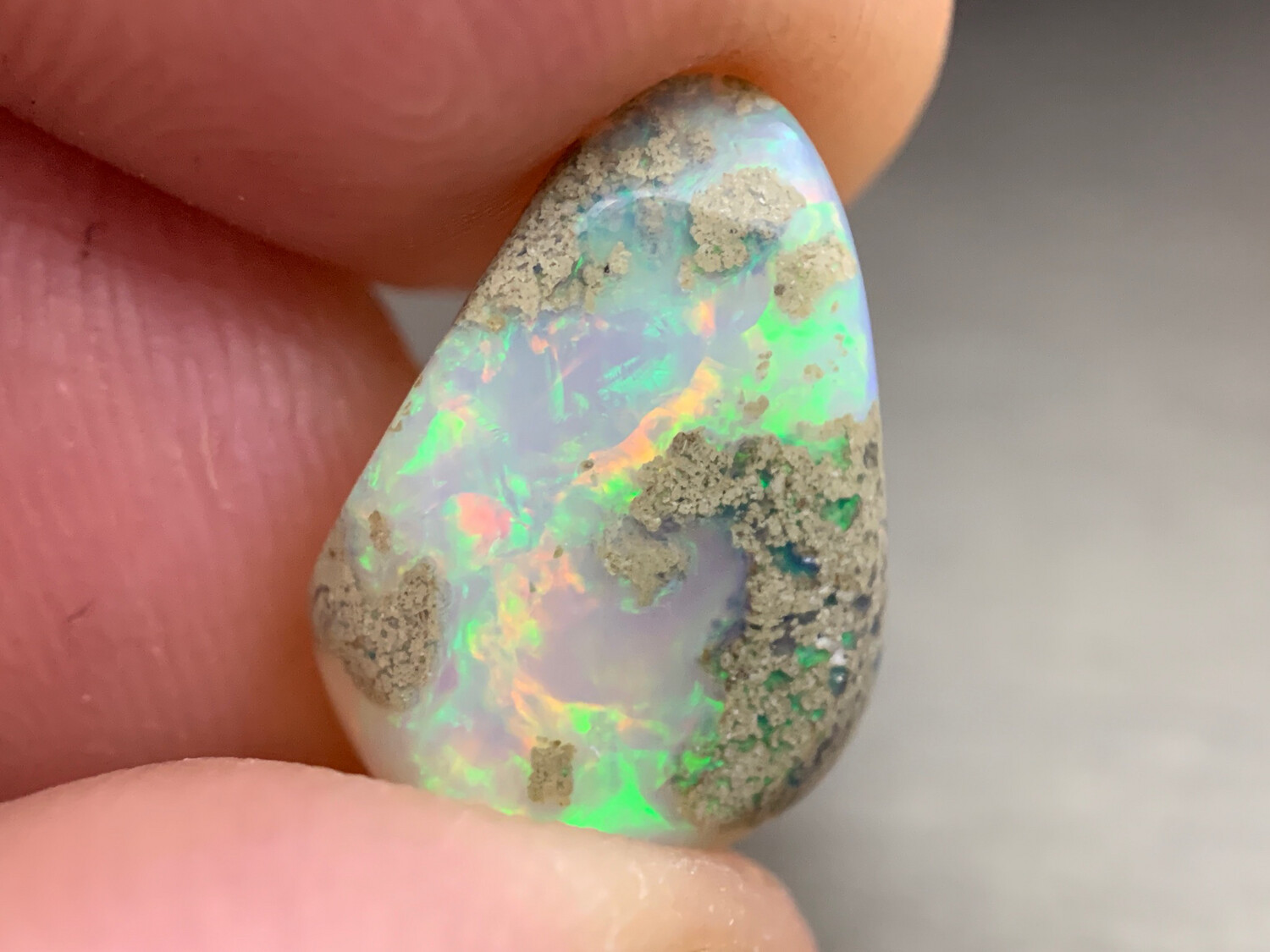 ᴬᵀᵞᴾᴵᶜᴬᴸ RAINBOW OPAL WELO 7.06ct