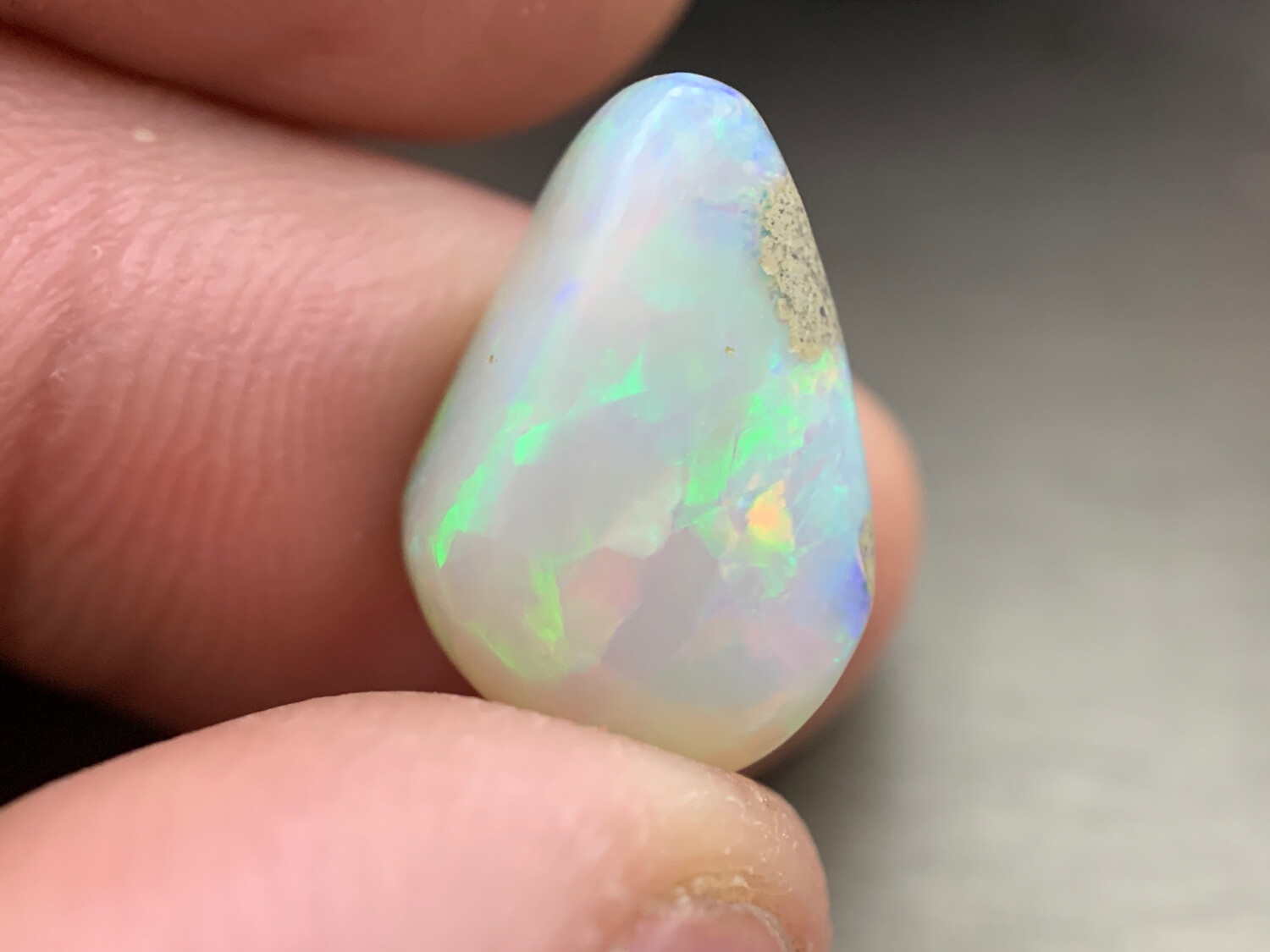 ᴬᵀᵞᴾᴵᶜᴬᴸ RAINBOW OPAL WELO 7.06ct