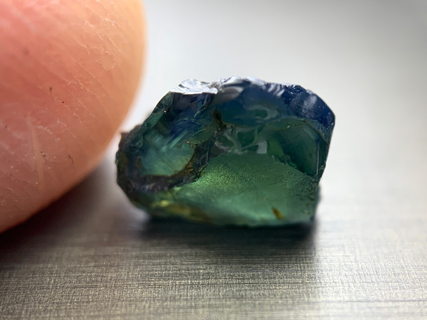 ᴬᵀᵞᴾᴵᶜᴬᴸ TEAL KENYAN SAPPHIRE 0.96ct
