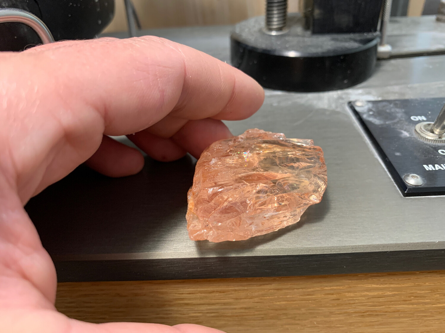 VIVID PEACH MORGANITE 265.80ct