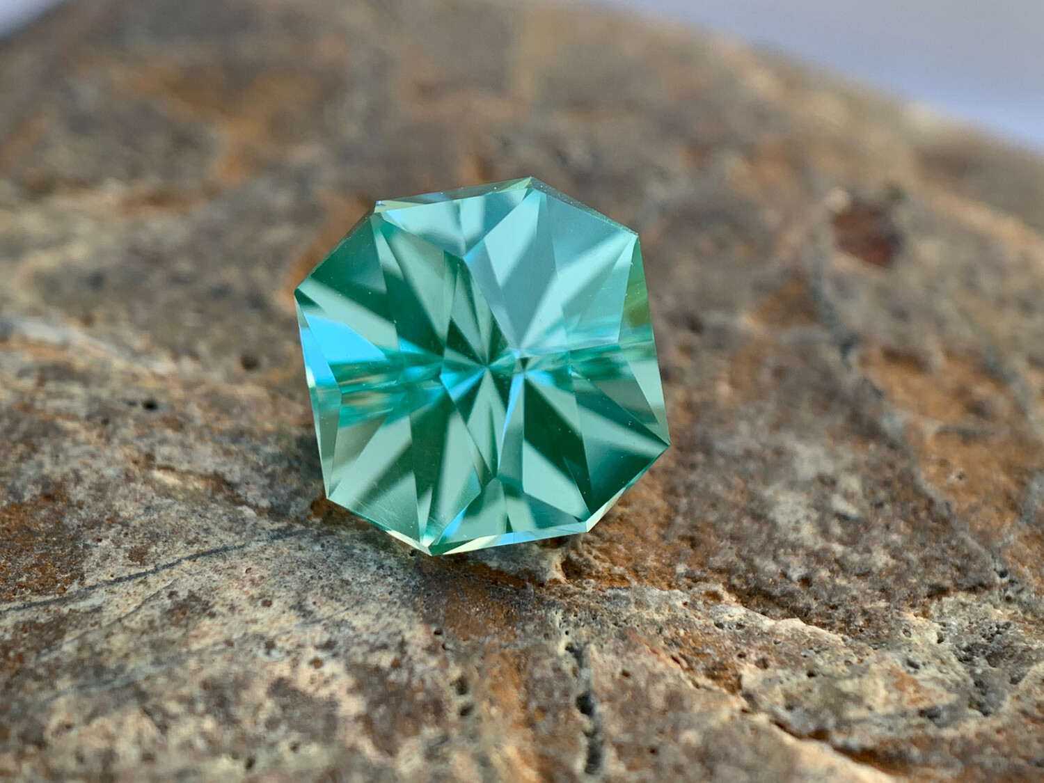 ᴬᵀᵞᴾᴵᶜᴬᴸ LAGOON SPINEL 2.49ct 🌱