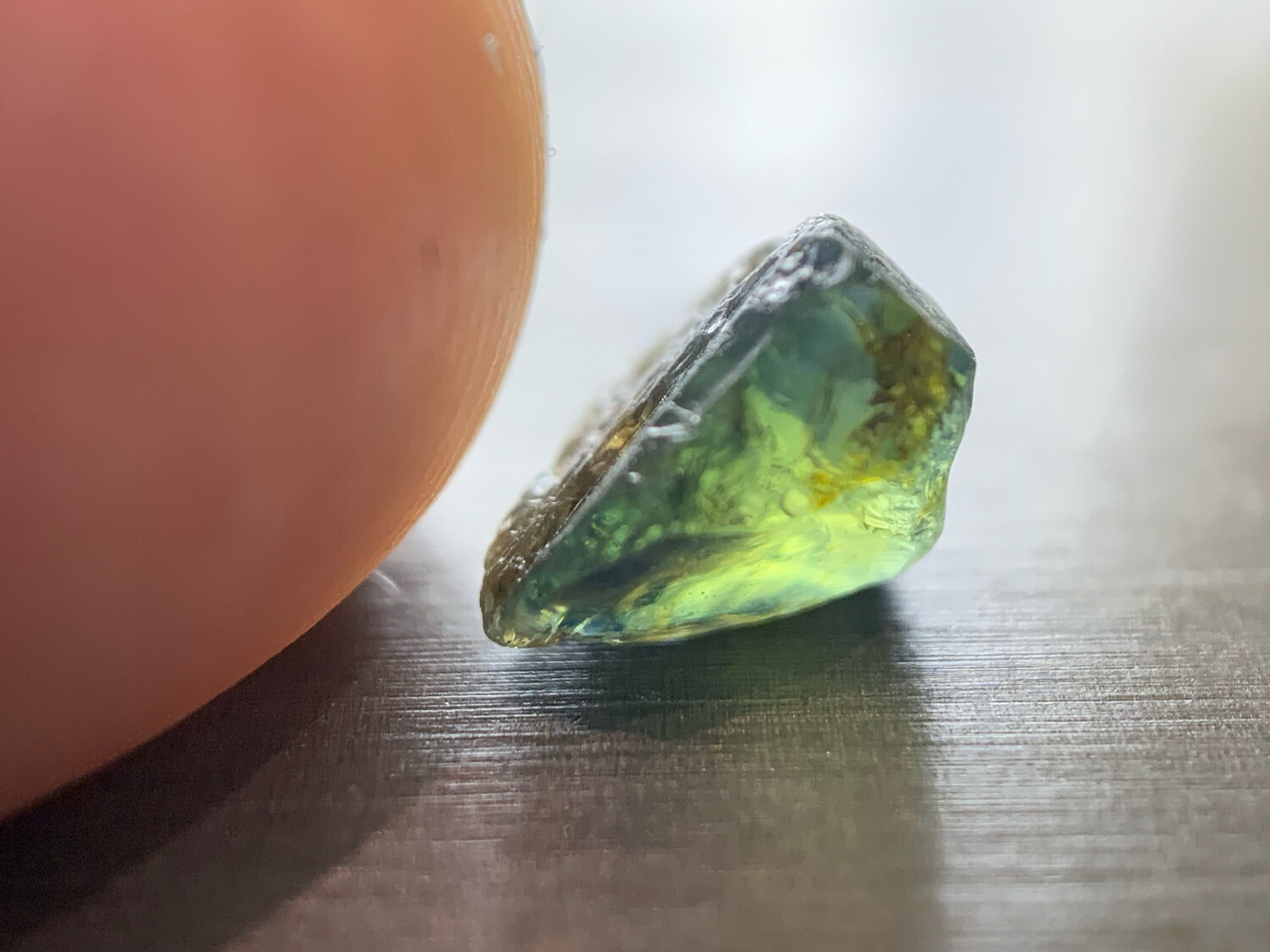 ᴬᵀᵞᴾᴵᶜᴬᴸ TEAL KENYAN SAPPHIRE 0.90ct