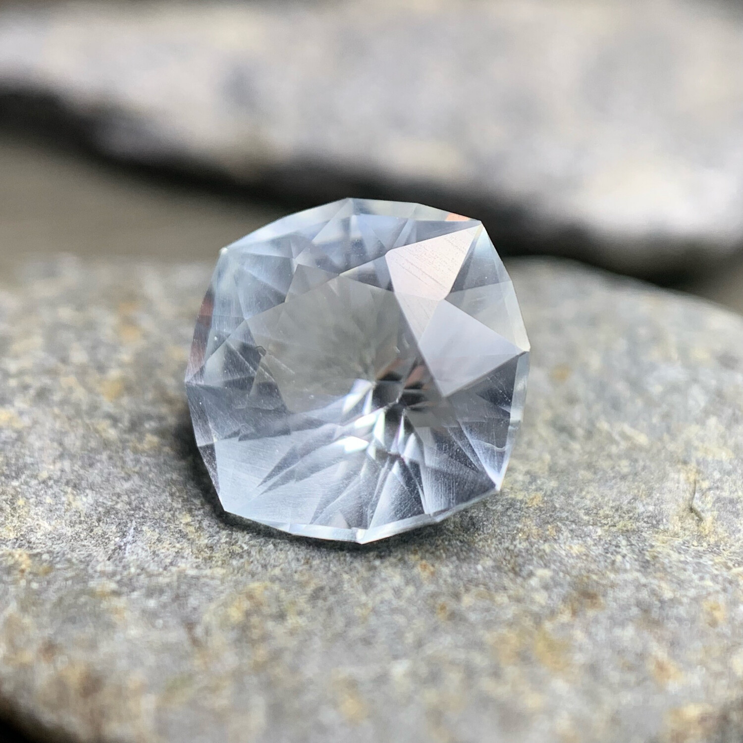 ᴬᵀᵞᴾᴵᶜᴬᴸ TOPAZ 2.16ct