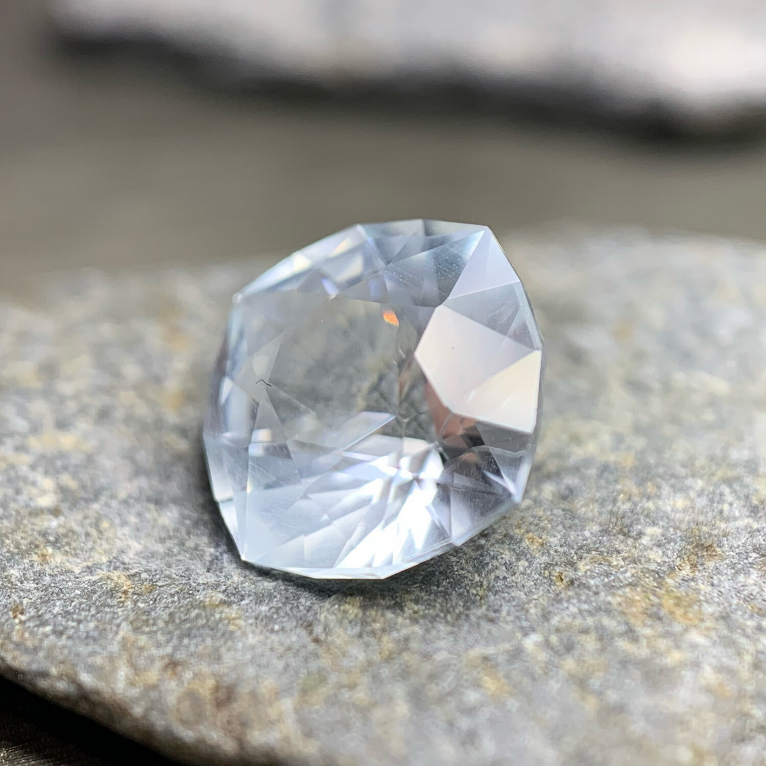 ᴬᵀᵞᴾᴵᶜᴬᴸ TOPAZ 2.16ct