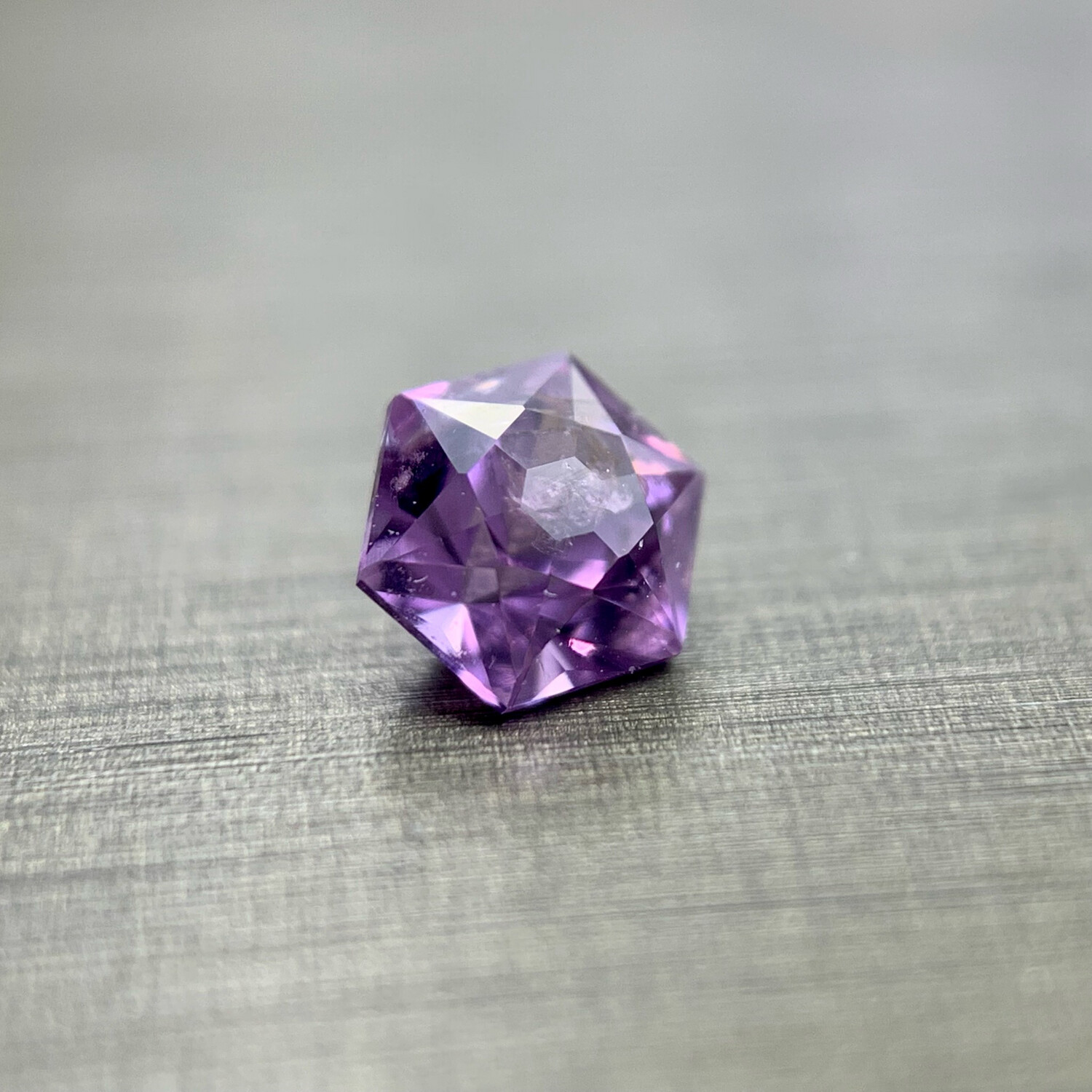 ᴬᵀᵞᴾᴵᶜᴬᴸ PURPLE SAPPHIRE 0.19ct