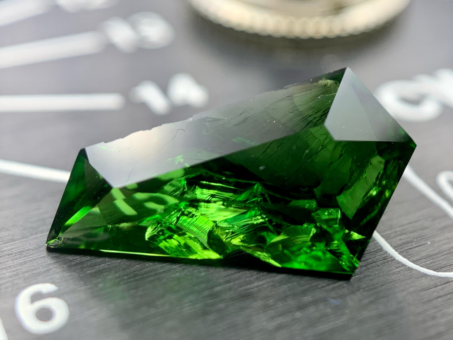 ᴬᵀᵞᴾᴵᶜᴬᴸ WILD CHROME TOURMALINE 2.91ct