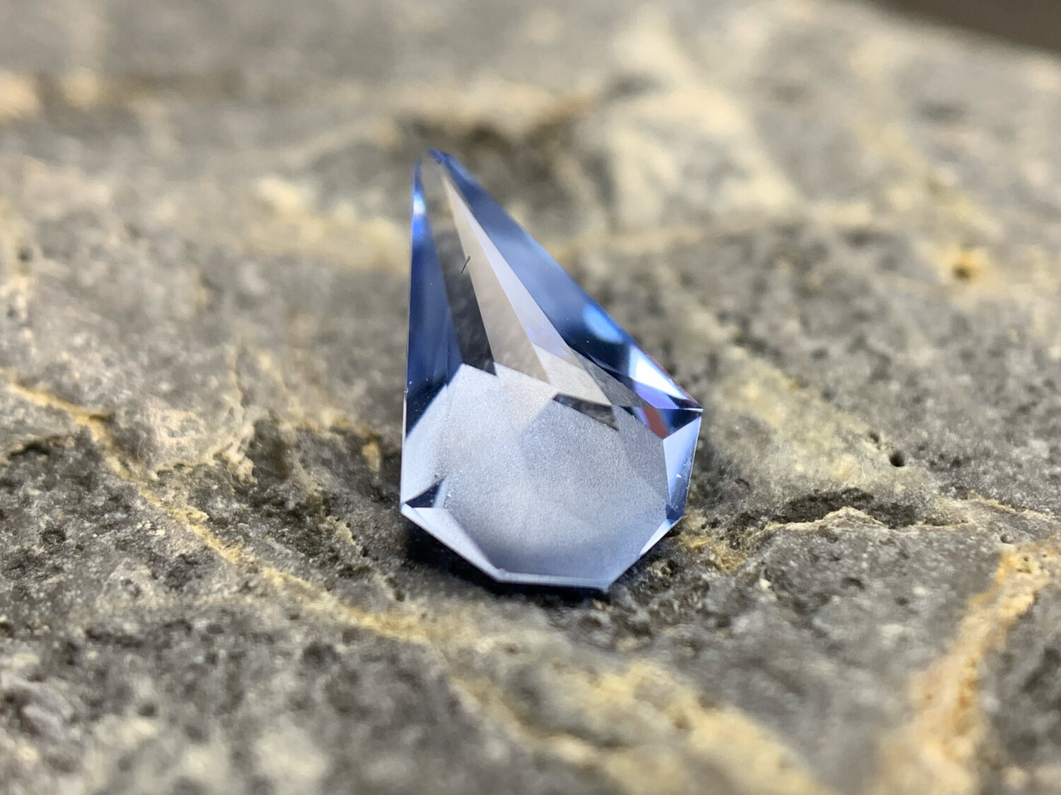 ᴬᵀᵞᴾᴵᶜᴬᴸ BLUE SPINEL 0.76ct 🌱