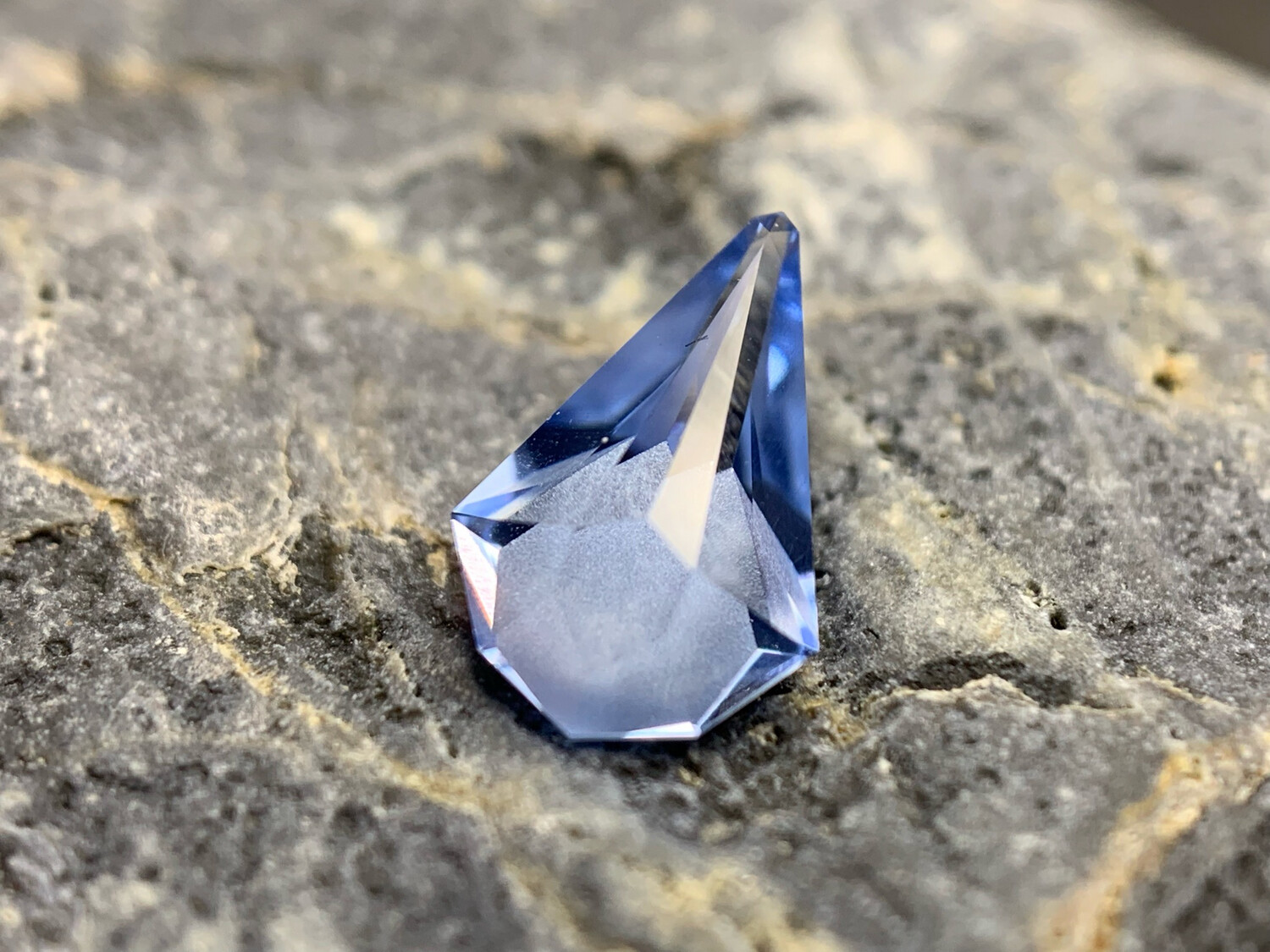 ᴬᵀᵞᴾᴵᶜᴬᴸ BLUE SPINEL 0.76ct 🌱