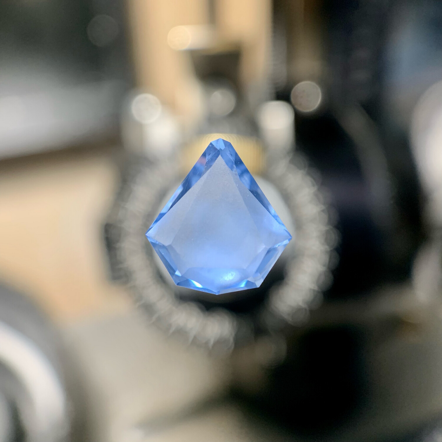 ᴬᵀᵞᴾᴵᶜᴬᴸ BLUE SPINEL 4.18ct 🌱