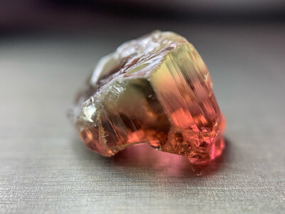 ᴬᵀᵞᴾᴵᶜᴬᴸ BICOLORED TOURMALINE 2.04ct
