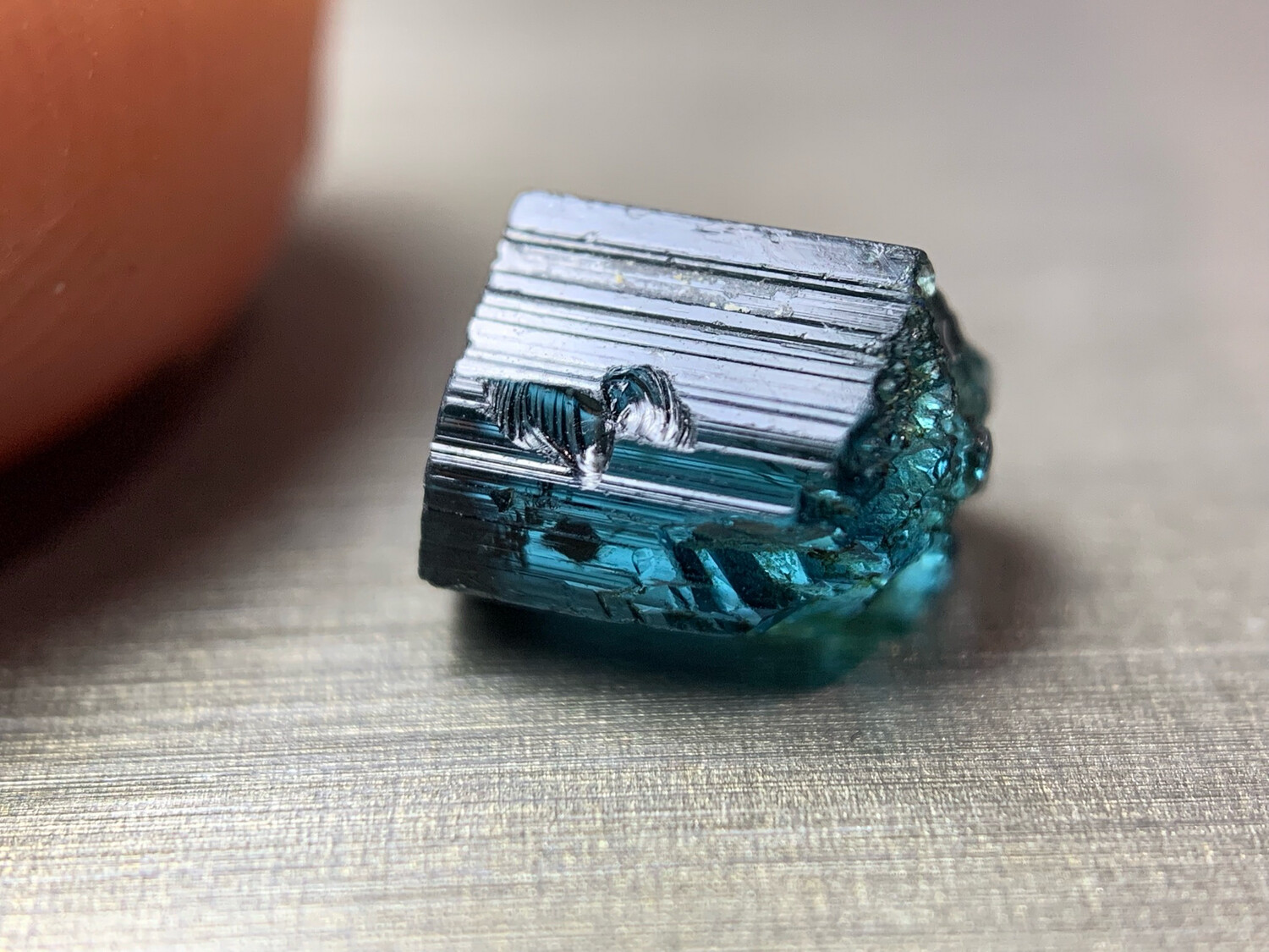 ᴬᵀᵞᴾᴵᶜᴬᴸ DARKSIDE BLUE TOURMALINE 0.37ct