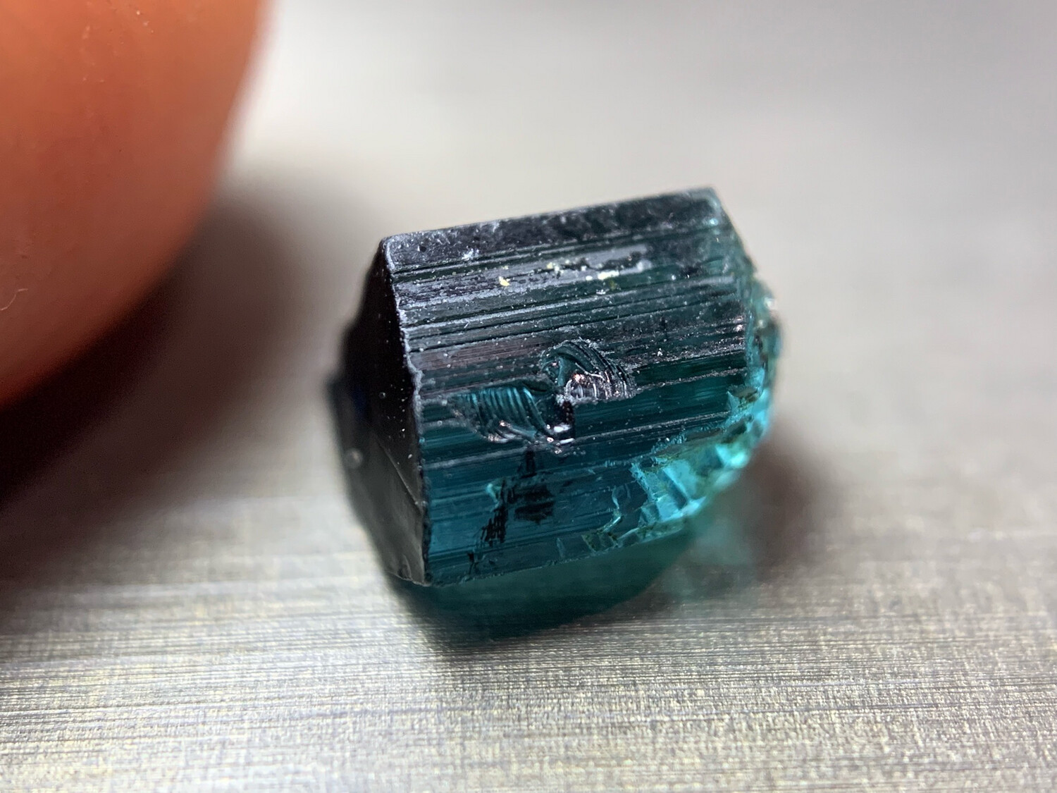 ᴬᵀᵞᴾᴵᶜᴬᴸ DARKSIDE BLUE TOURMALINE 0.37ct