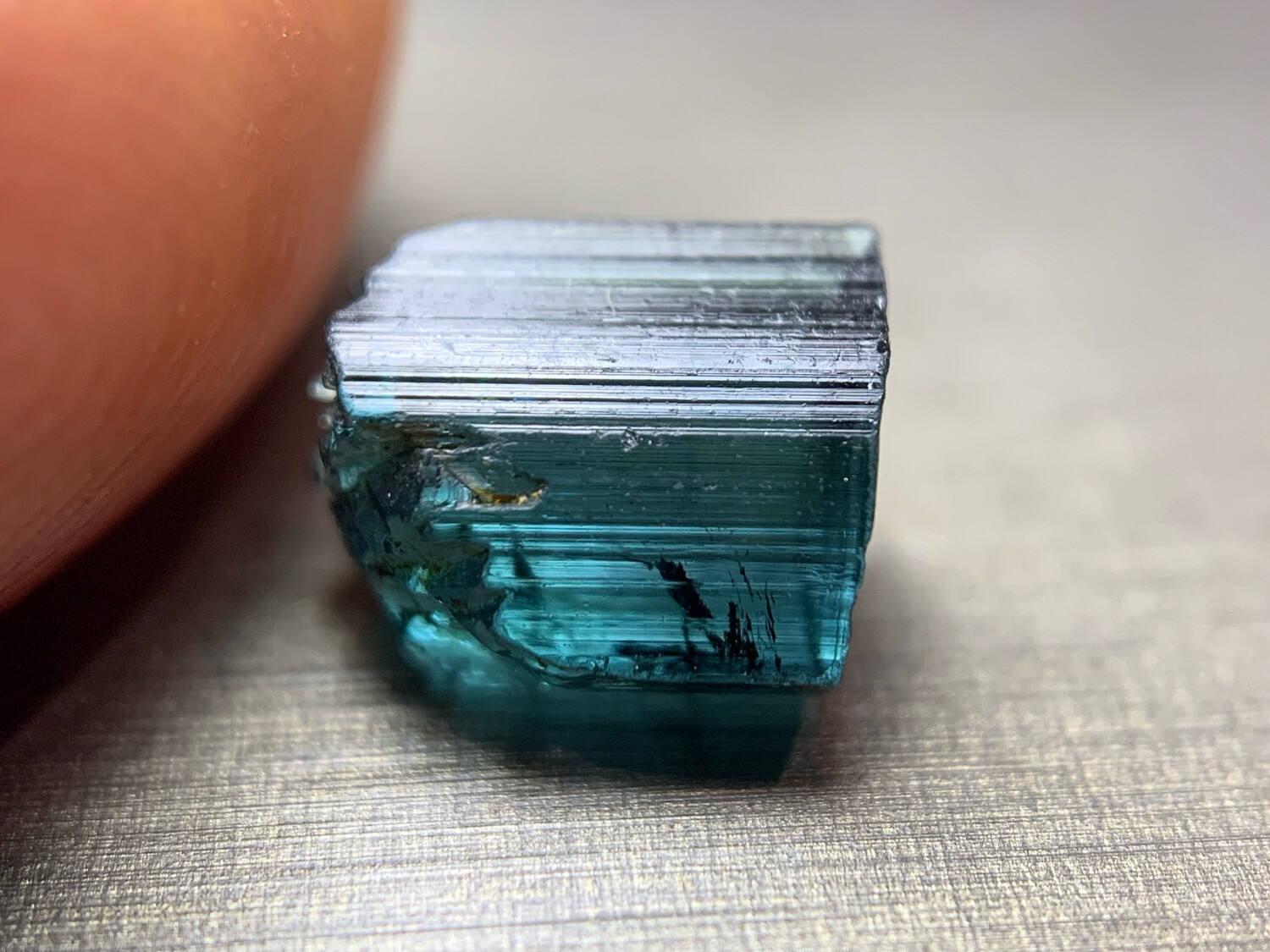 ᴬᵀᵞᴾᴵᶜᴬᴸ DARKSIDE BLUE TOURMALINE 0.37ct