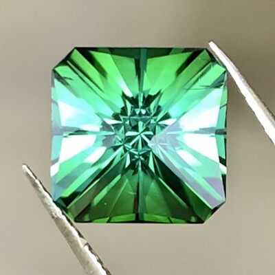 ᴬᵀᵞᴾᴵᶜᴬᴸ BLUE GREEN TOURMALINE 2.35ct