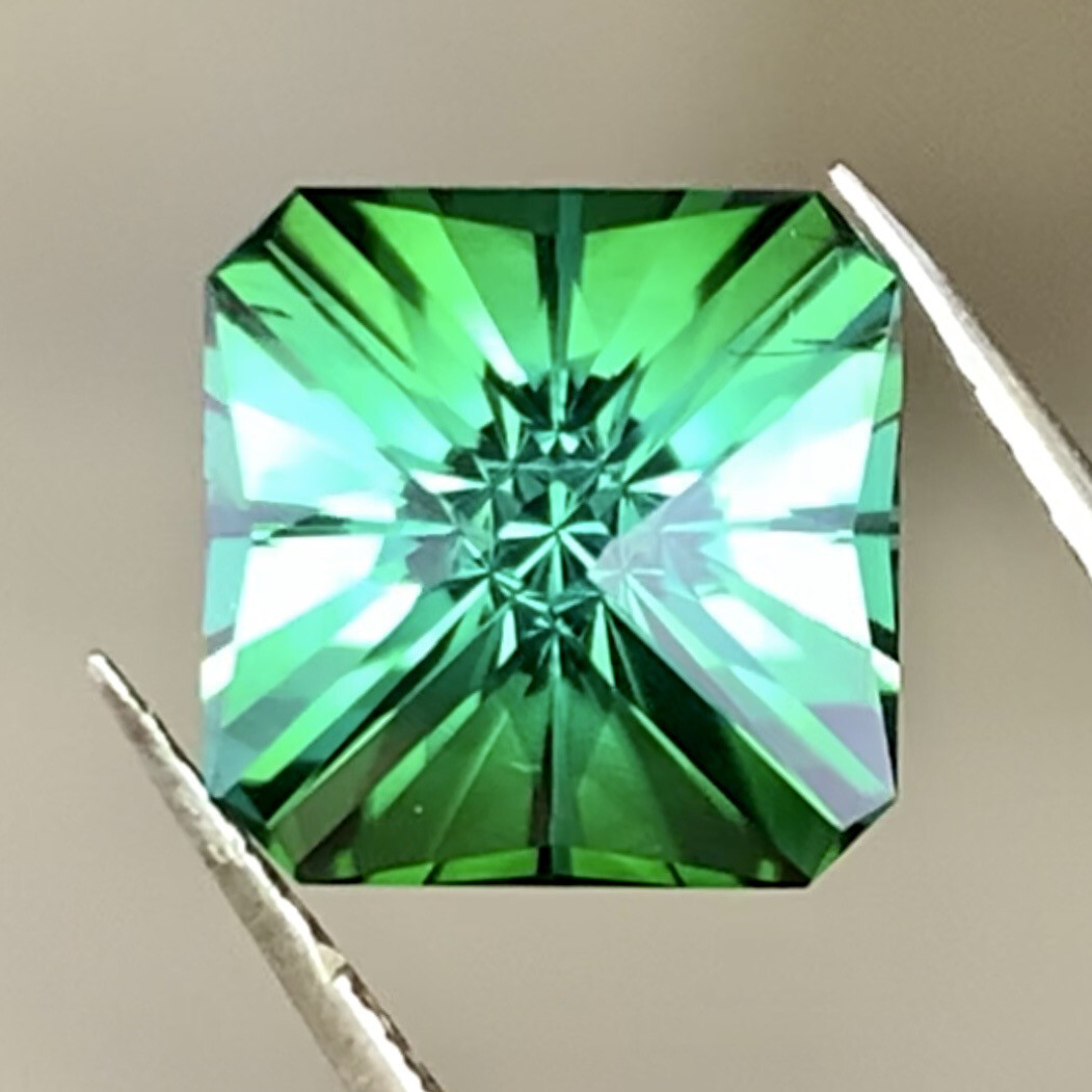 ᴬᵀᵞᴾᴵᶜᴬᴸ BLUE GREEN TOURMALINE 2.35ct