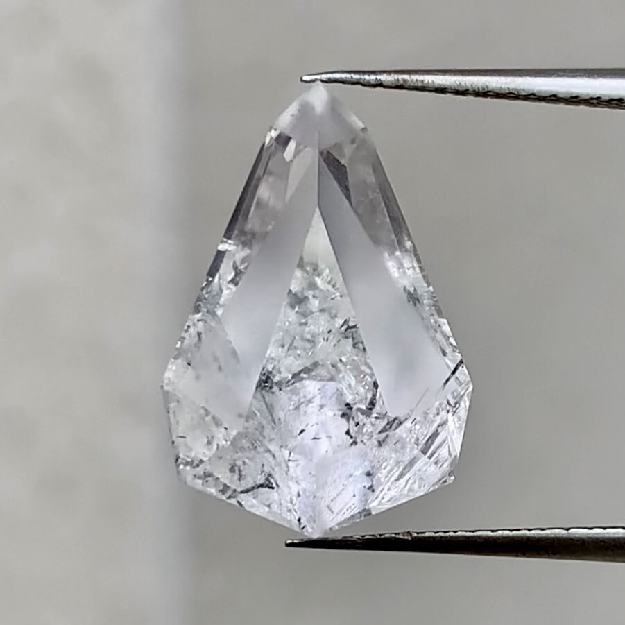 ᴬᵀᵞᴾᴵᶜᴬᴸ WILD DANBURITE 6.66ct