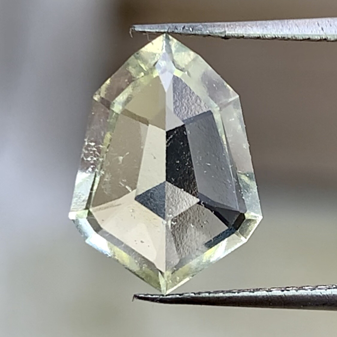 ᴬᵀᵞᴾᴵᶜᴬᴸ GROSSULAR GARNET 2.64ct