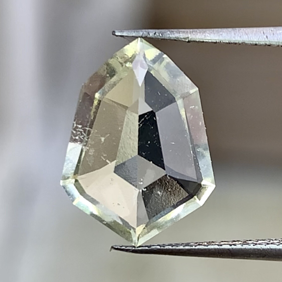 ᴬᵀᵞᴾᴵᶜᴬᴸ GROSSULAR GARNET 2.64ct