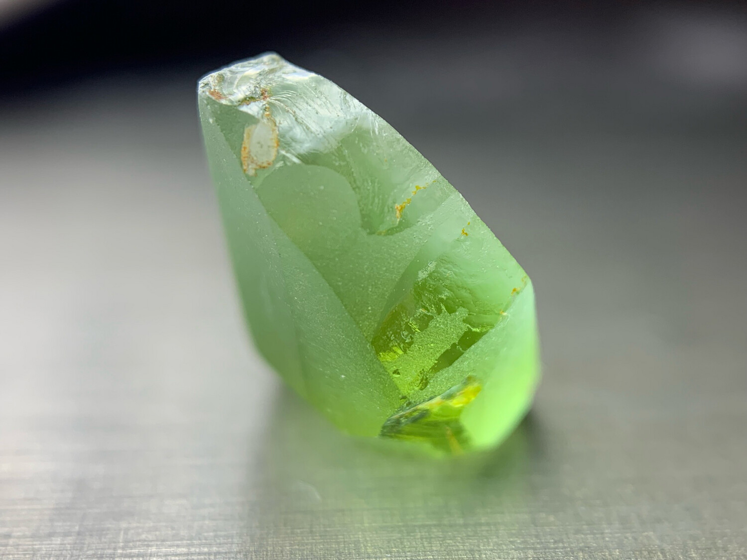 ᴬᵀᵞᴾᴵᶜᴬᴸ ELECTRIC GREEN TOURMALINE 3.10ct