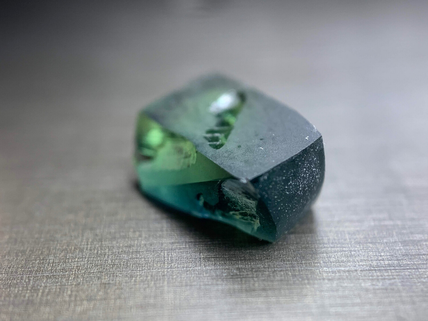 TEAL KENYAN SAPPHIRE 6.81ct
