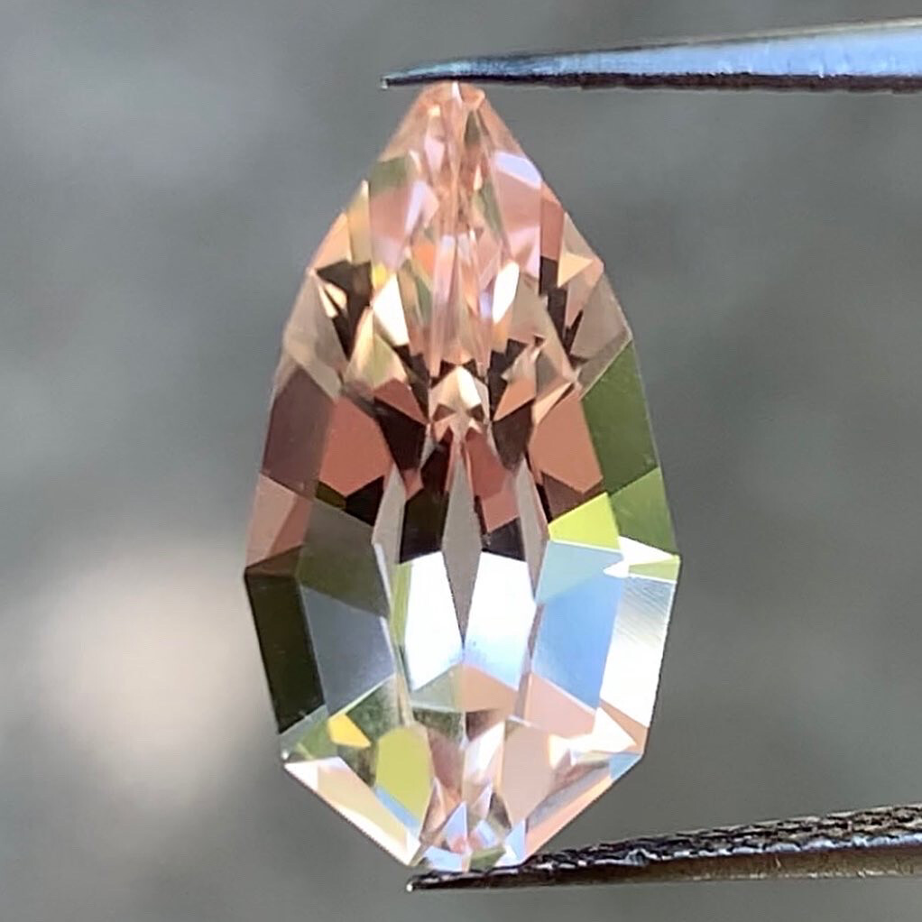 ᴬᵀᵞᴾᴵᶜᴬᴸ PEACH MORGANITE 3.16ct