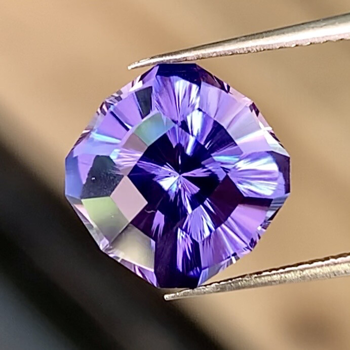 ᴬᵀᵞᴾᴵᶜᴬᴸ COLOR CHANGE TANZANITE 5.31ct 🌱