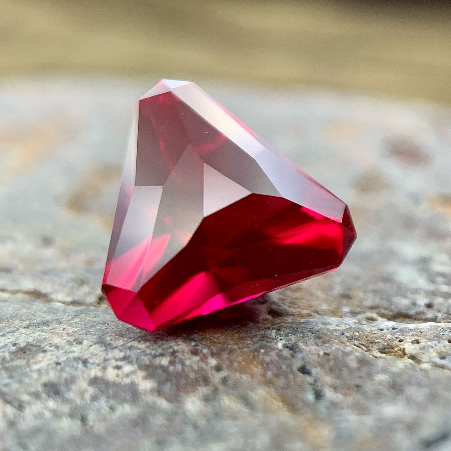 ᴬᵀᵞᴾᴵᶜᴬᴸ RED RUBY 2.55ct 🌱