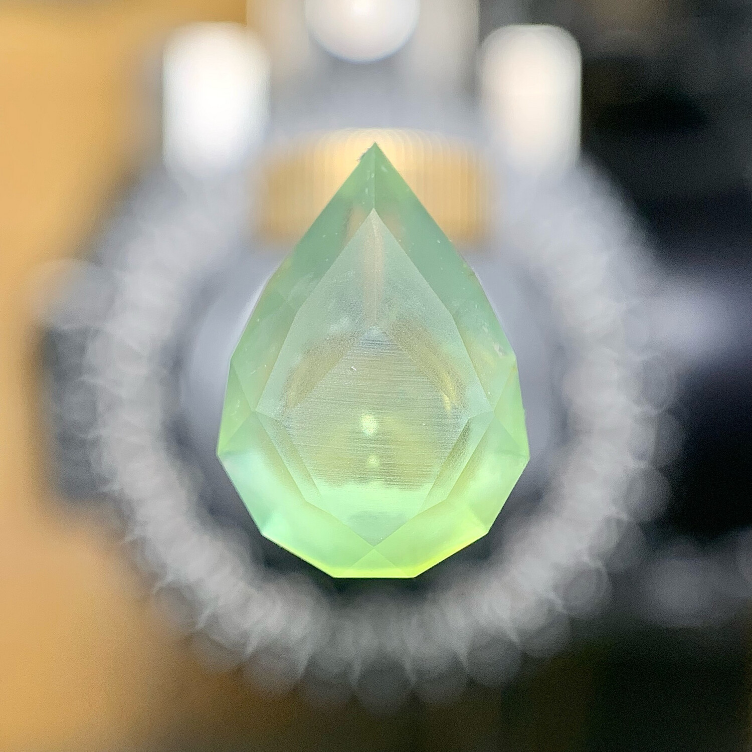 ᴬᵀᵞᴾᴵᶜᴬᴸ ELECTRIC GREEN TOURMALINE 3.10ct