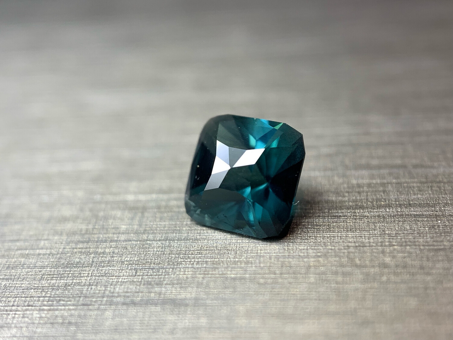 ᴬᵀᵞᴾᴵᶜᴬᴸ BLUE GREEN TOURMALINE 0.58ct
