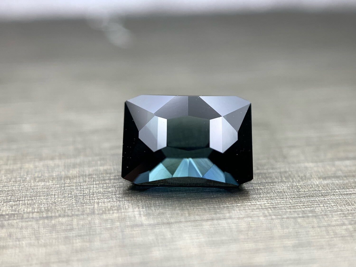 ᴬᵀᵞᴾᴵᶜᴬᴸ DARKSIDE TOURMALINE 1.14ct