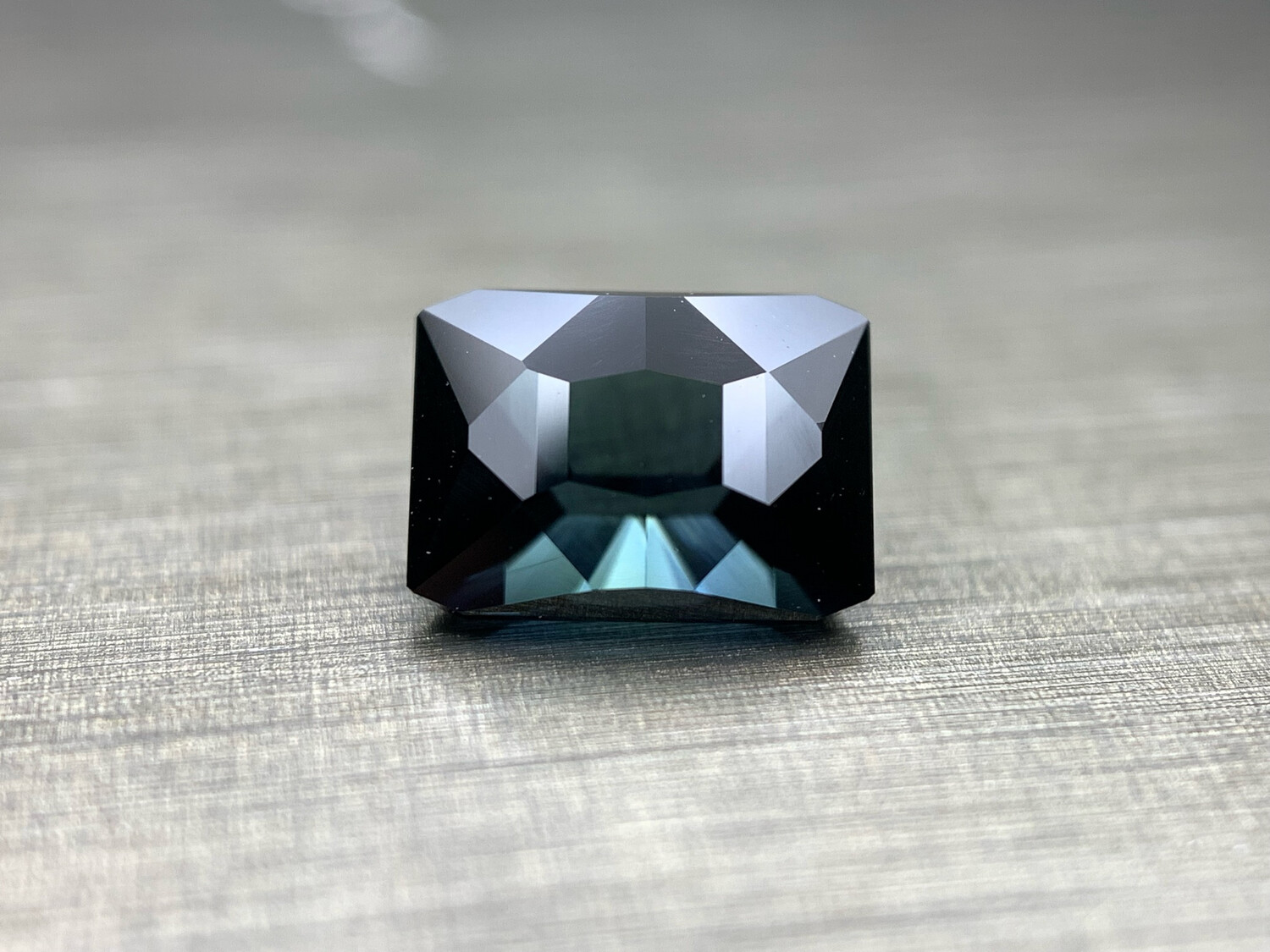 ᴬᵀᵞᴾᴵᶜᴬᴸ DARKSIDE TOURMALINE 1.14ct