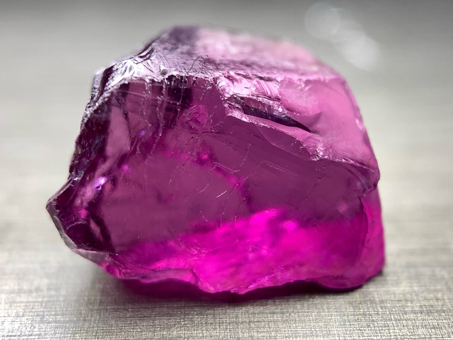 HOT PURPLE PINK GARNET 7.43ct