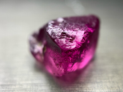 ᴬᵀᵞᴾᴵᶜᴬᴸ UMBALITE GARNET 1.52ct
