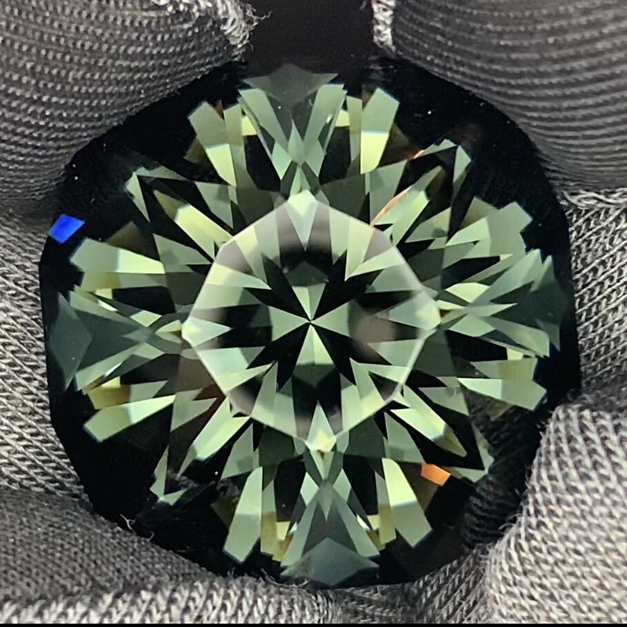 ᴬᵀᵞᴾᴵᶜᴬᴸ GREY NANOSITAL 68.28ct🌱