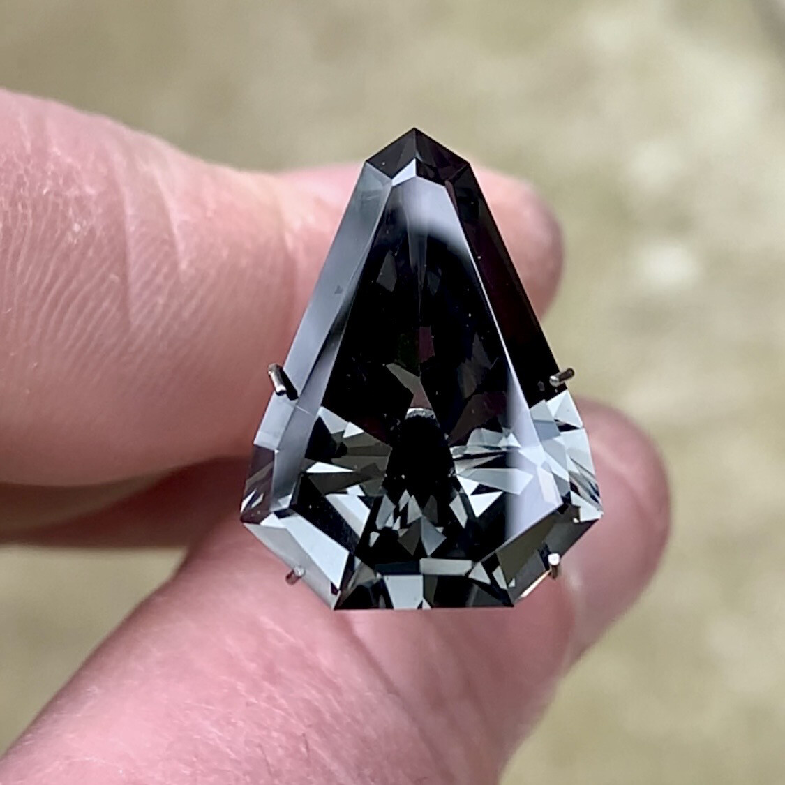 ᴬᵀᵞᴾᴵᶜᴬᴸ DARK-BLACK NANOSITAL 15.91ct🌱