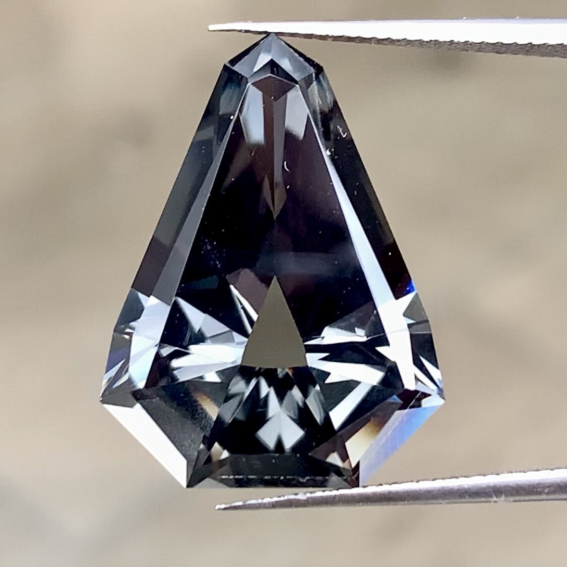 ᴬᵀᵞᴾᴵᶜᴬᴸ DARK-BLACK NANOSITAL 15.91ct🌱