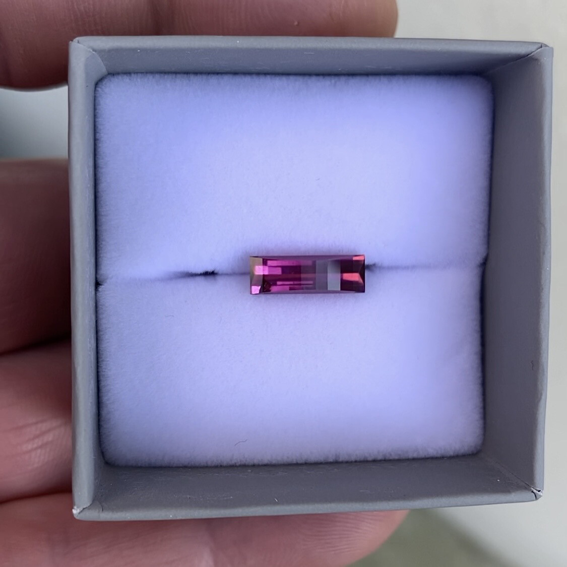 ᴬᵀᵞᴾᴵᶜᴬᴸ RHODOLITE GARNET 2,22ct