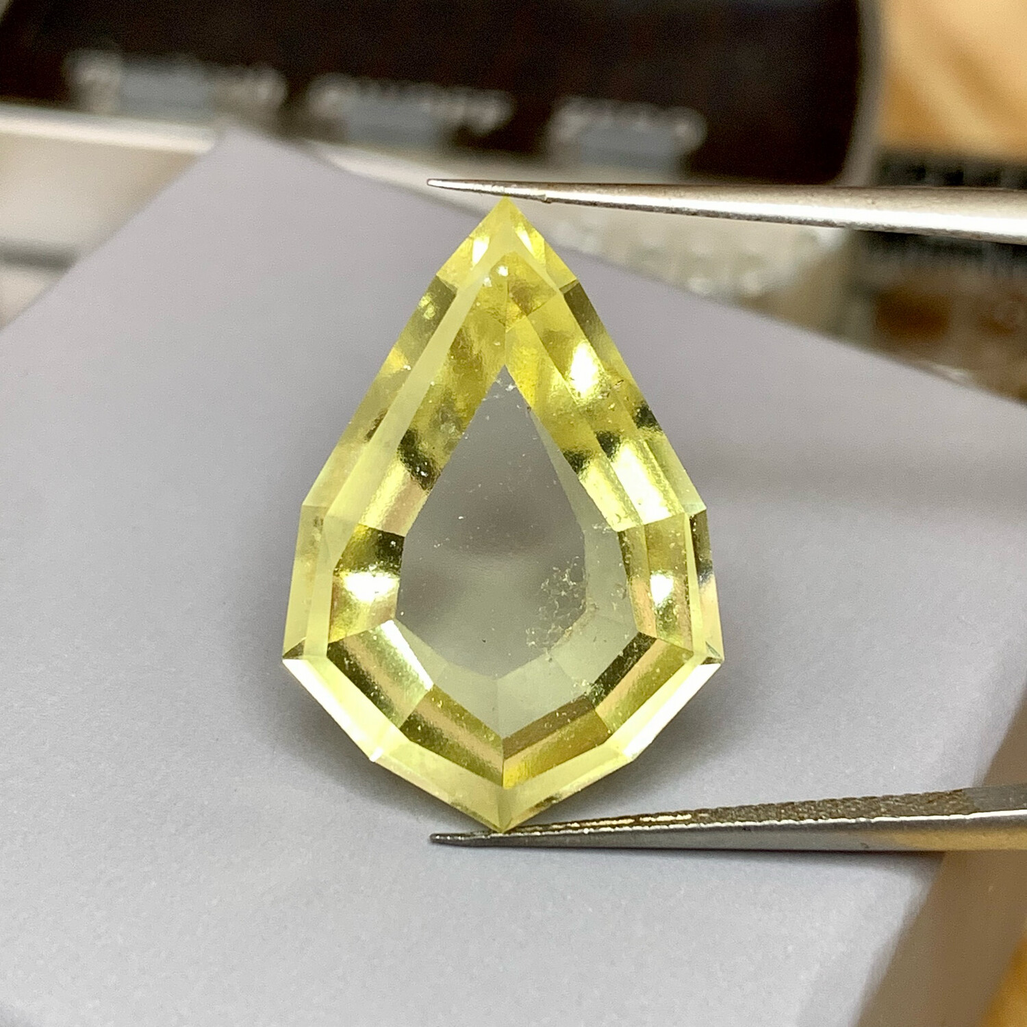 ᴬᵀᵞᴾᴵᶜᴬᴸ GROSSULAR GARNET 12.81ct