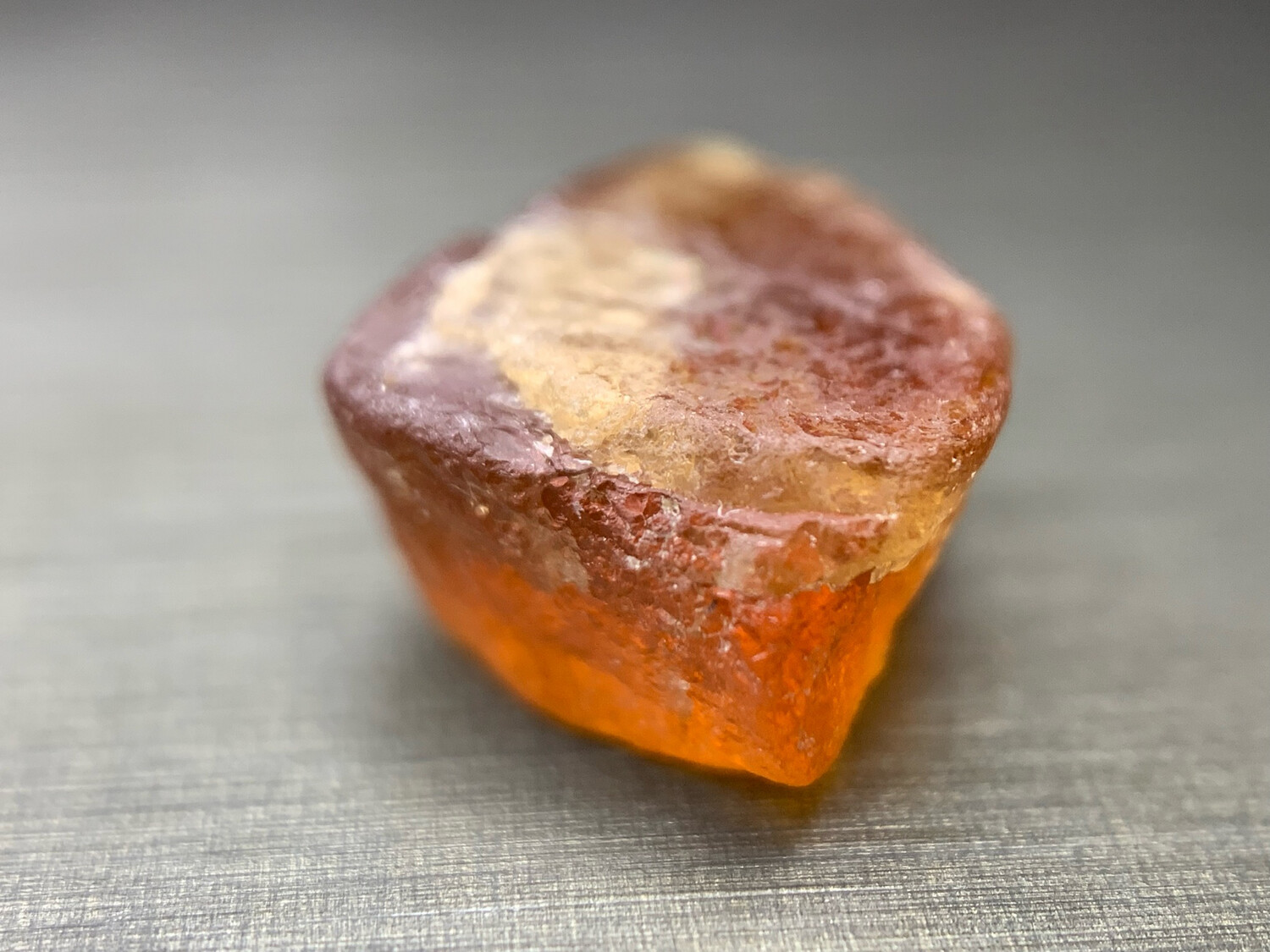 ORANGE GARNET 5.56ct