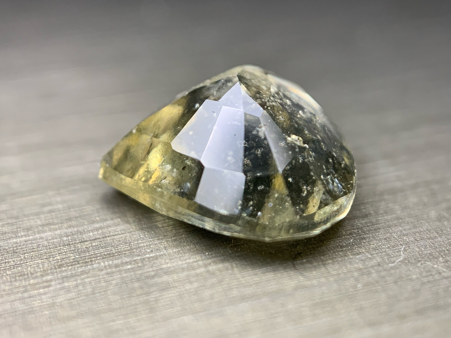 ᴬᵀᵞᴾᴵᶜᴬᴸ GROSSULAR LEUCO GARNET 3.65ct