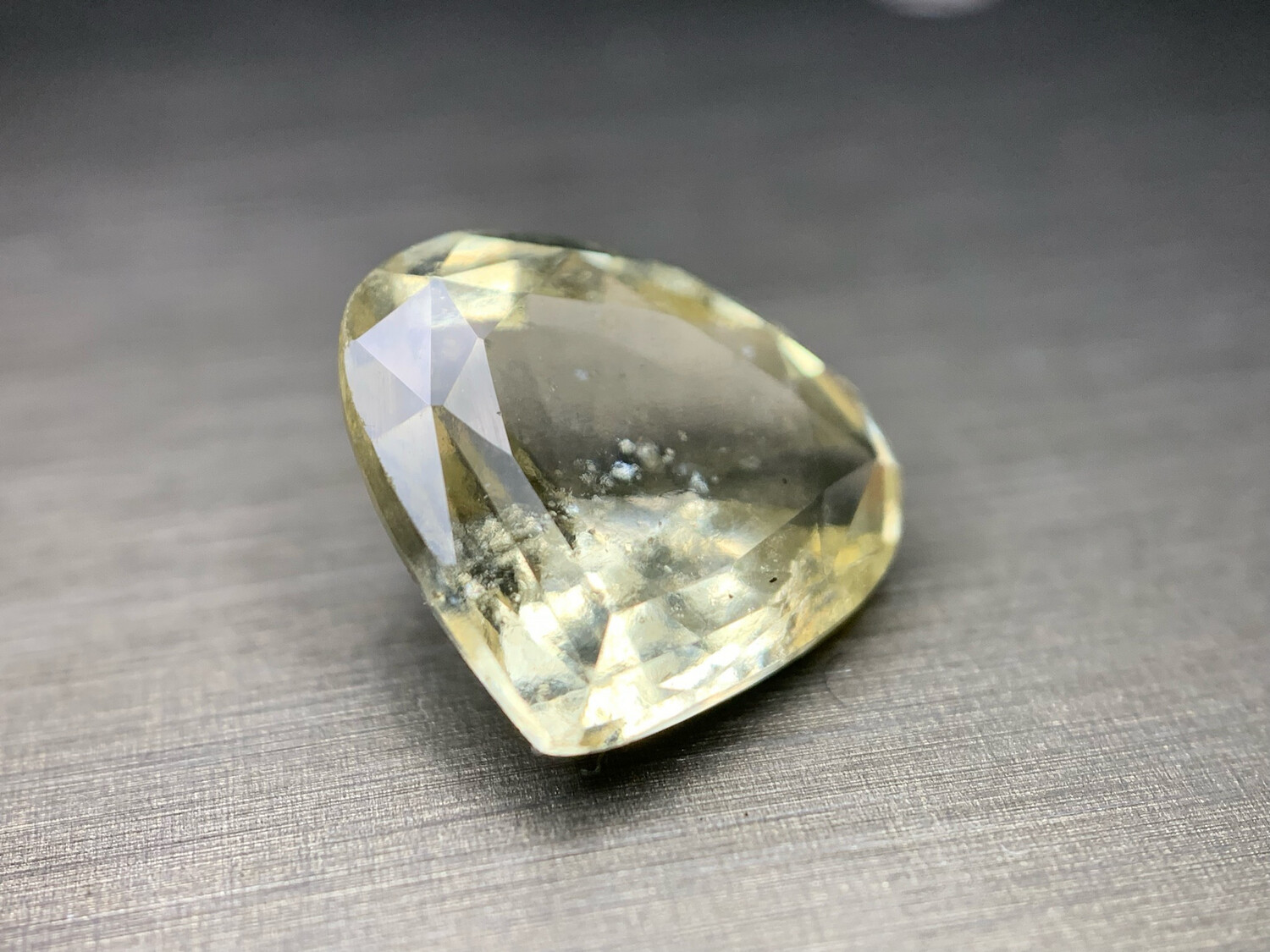 ᴬᵀᵞᴾᴵᶜᴬᴸ GROSSULAR LEUCO GARNET 3.65ct