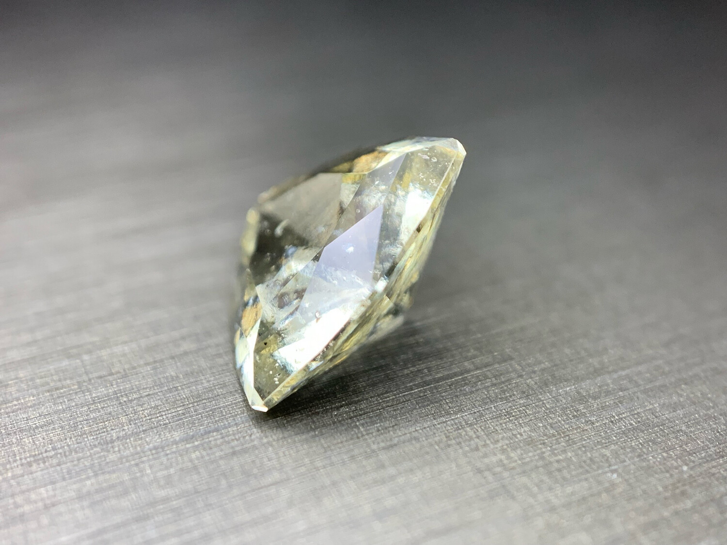 ᴬᵀᵞᴾᴵᶜᴬᴸ GROSSULAR LEUCO GARNET 3.65ct