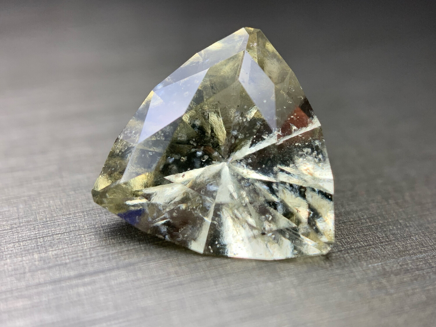 ᴬᵀᵞᴾᴵᶜᴬᴸ GROSSULAR LEUCO GARNET 3.65ct