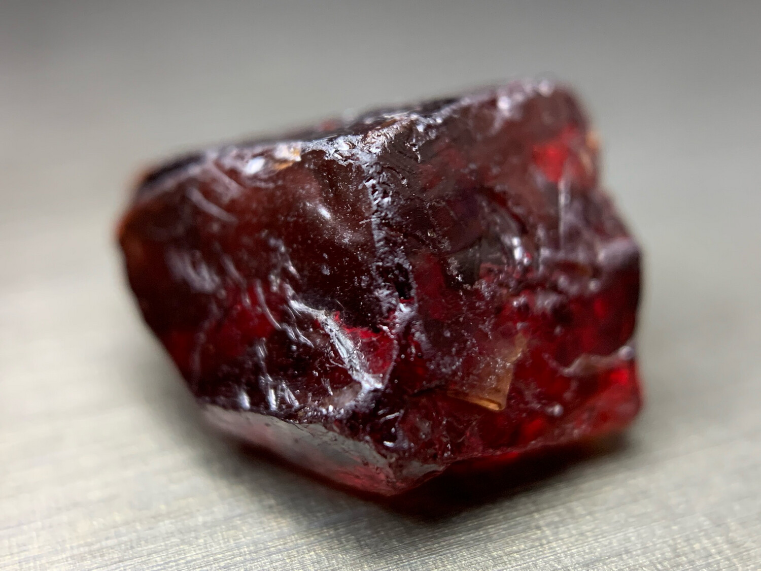 ᴬᵀᵞᴾᴵᶜᴬᴸ GARNET 3.88ct